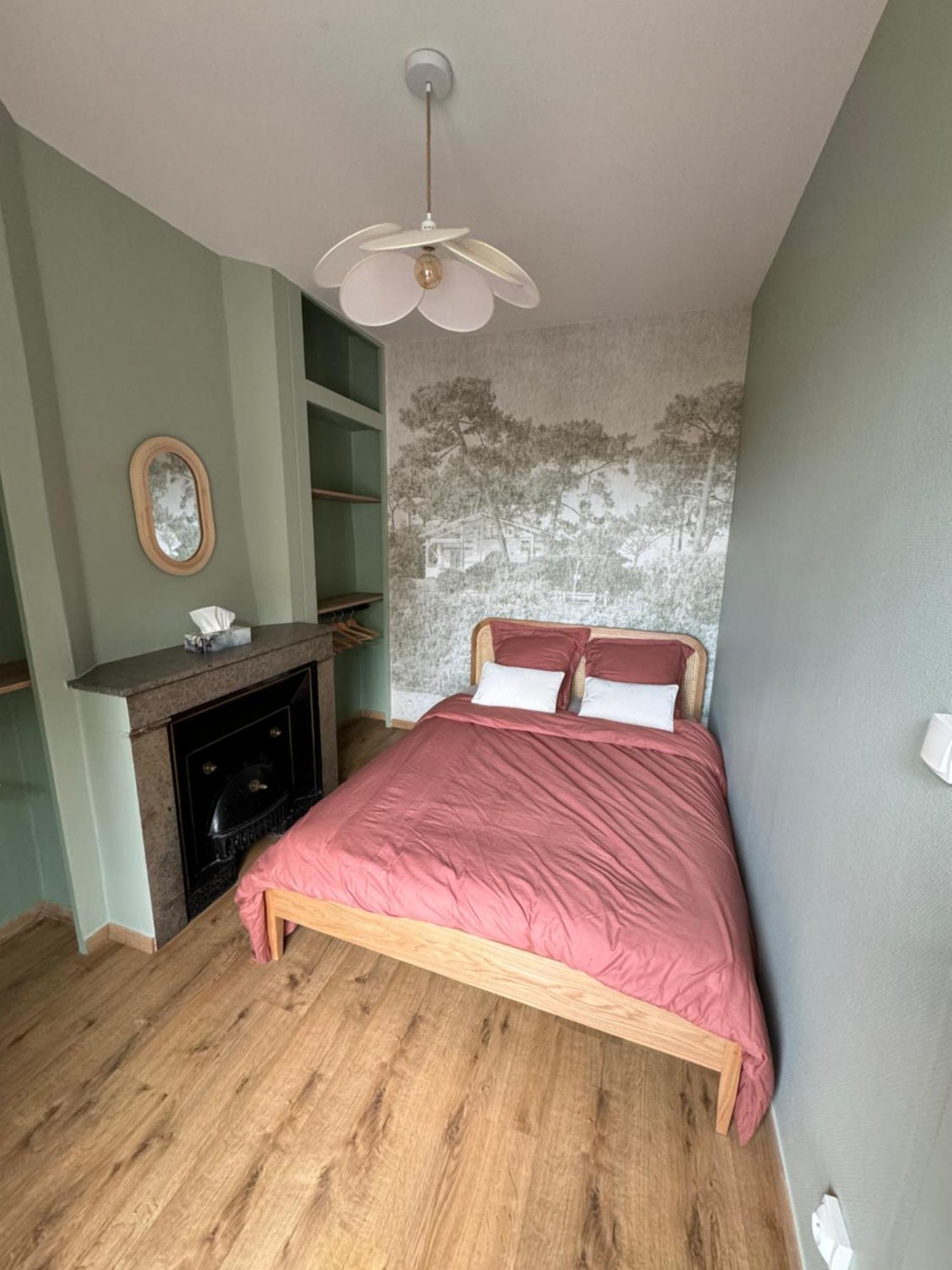Appartement Avec Une Chambre Лион Экстерьер фото